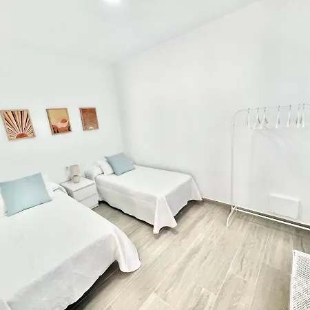 Apartmán Piso En El Centro De *